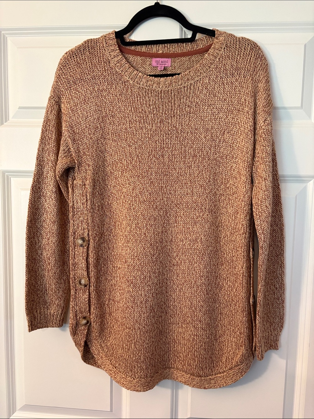 Women's Crewneck Button-Side Sweater - Camel